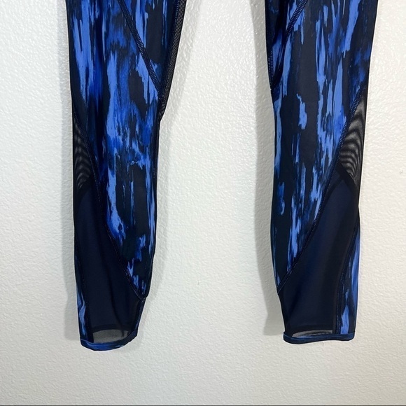 Lululemon x Soulcycle All Meshed Up 7/8 Tight - Picture 6 of 15